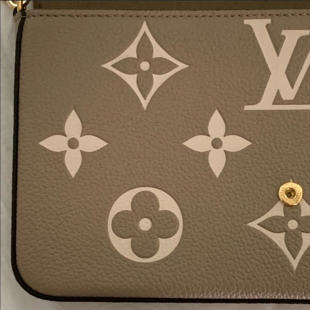 Louis Vuitton Felicie Bag - Picture 7 of 15